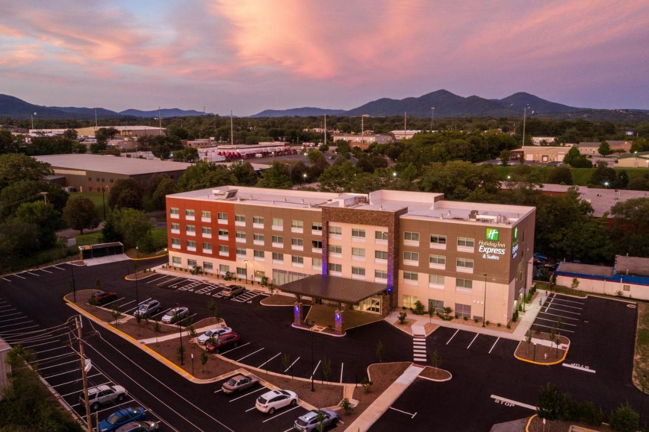 Holiday Inn Express & Suites - Roanoke - Civic Center Luaran gambar